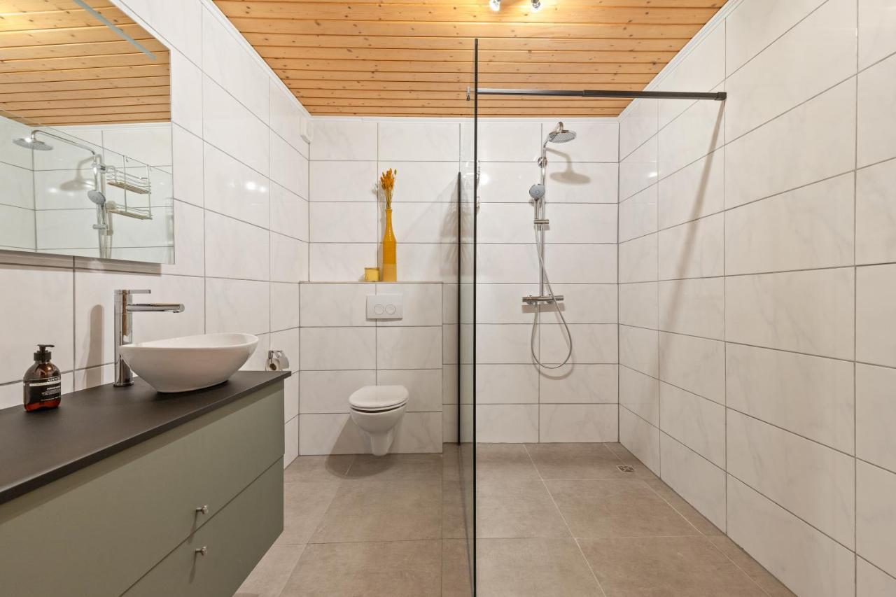 Apartamento Haus Blaue Traube Mit Moselblick Ediger-Eller Exterior foto