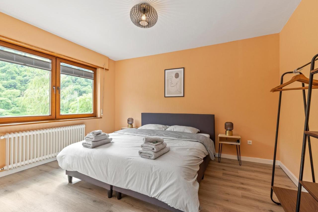 Apartamento Haus Blaue Traube Mit Moselblick Ediger-Eller Exterior foto