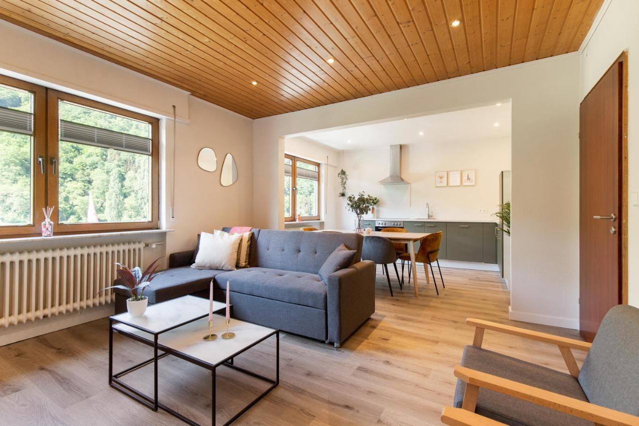 Apartamento Haus Blaue Traube Mit Moselblick Ediger-Eller Exterior foto